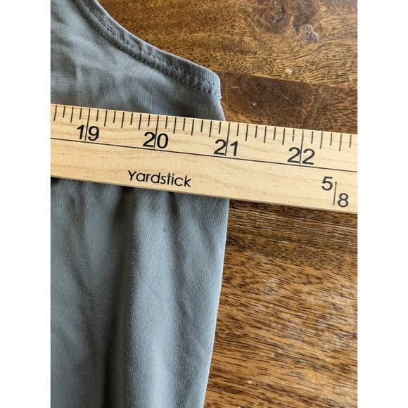 Women's tank top Camisole Chico's Size 3 Extra Large XL Gray Sleeveless Layering - Picture 8 of 9